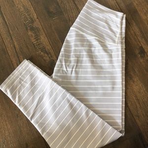 DYI Greyish silver and white stripe M leggings